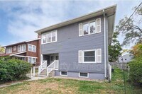 Building Photo - 1004 Arthur Ave