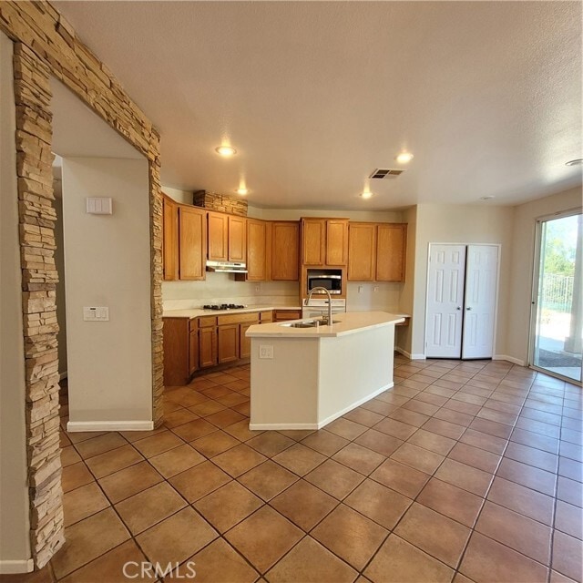 Building Photo - 31420 Congressional Dr