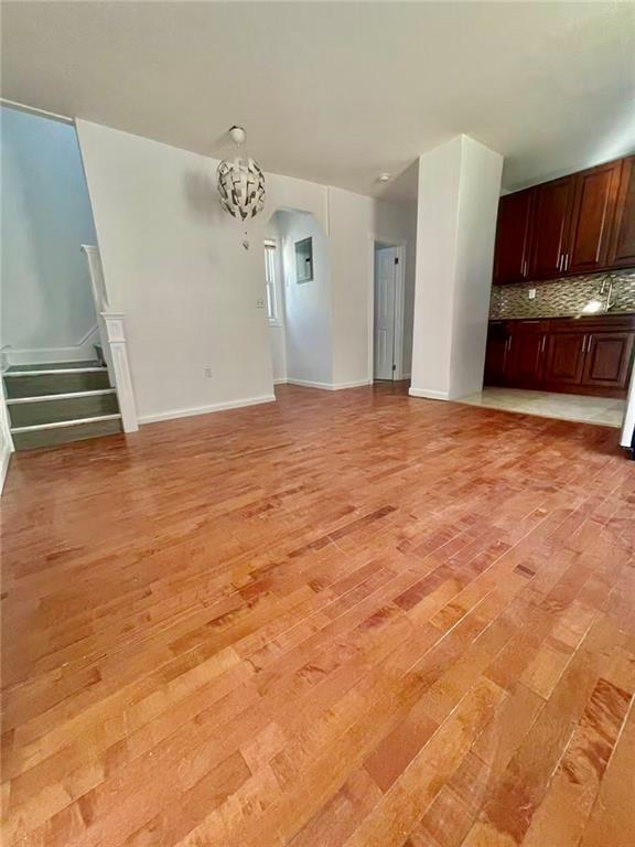 Building Photo - 101-29 113th St