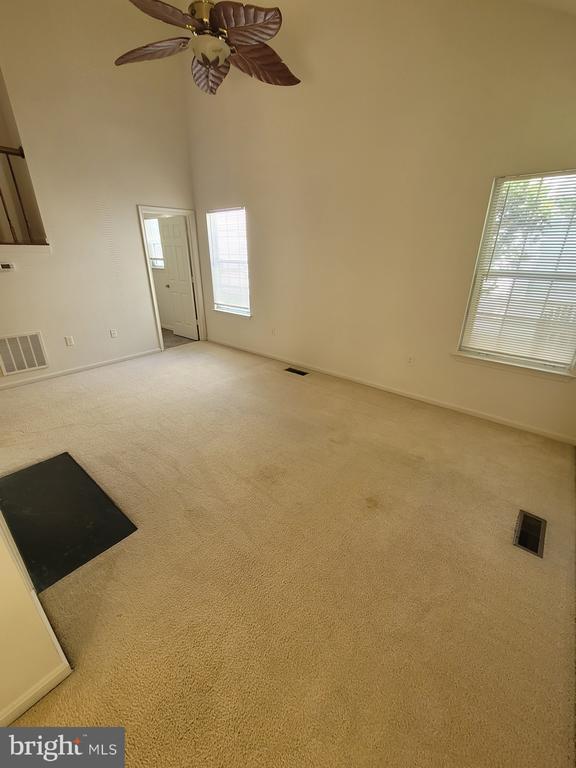 Building Photo - 6406 Bear Ct