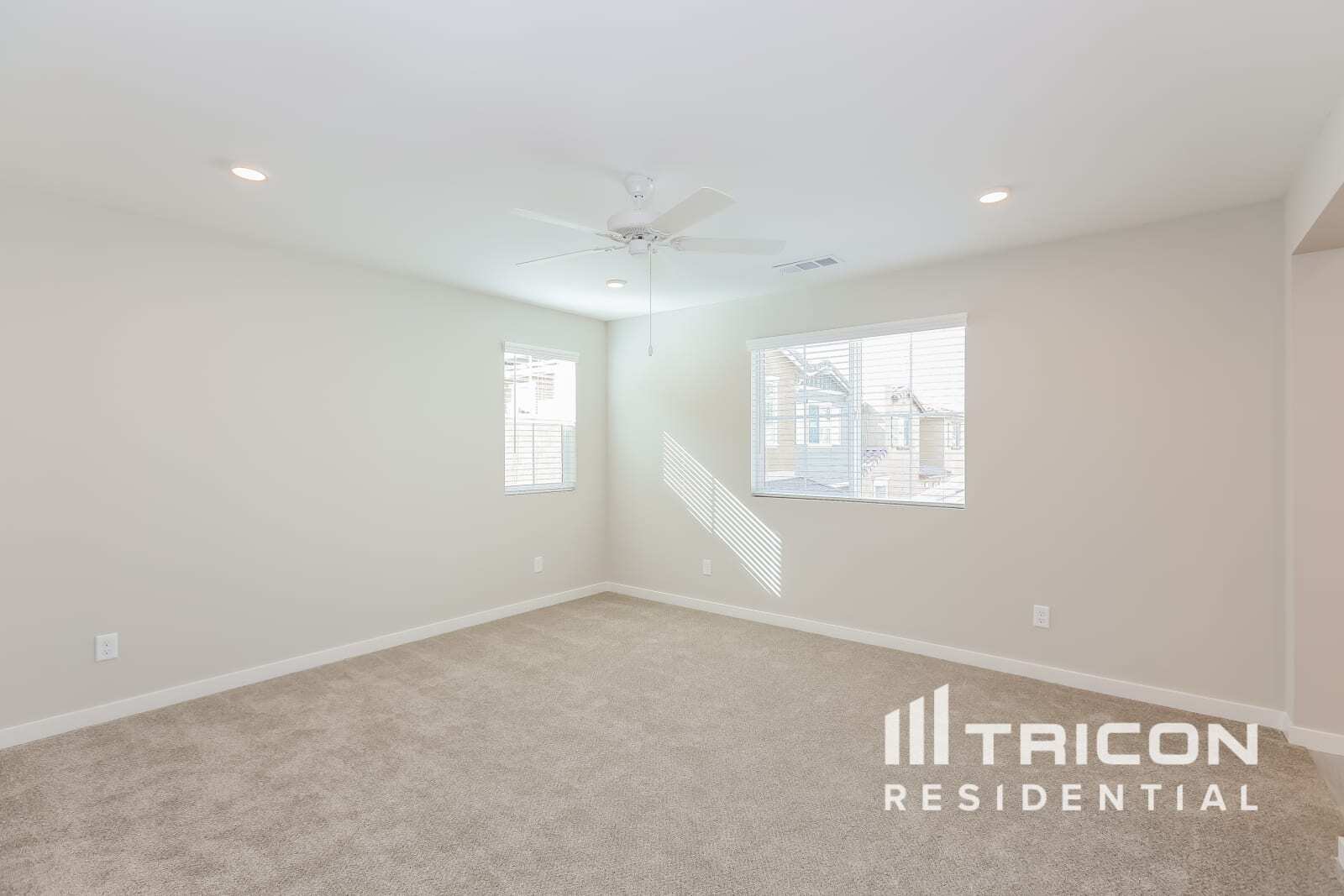 Building Photo - 31573 Dwight Dr