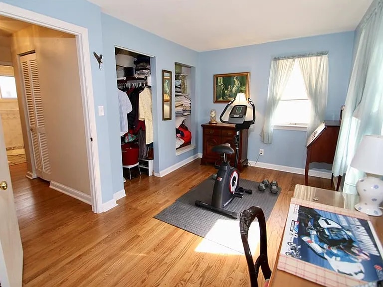 Building Photo - 1771 E 234th St