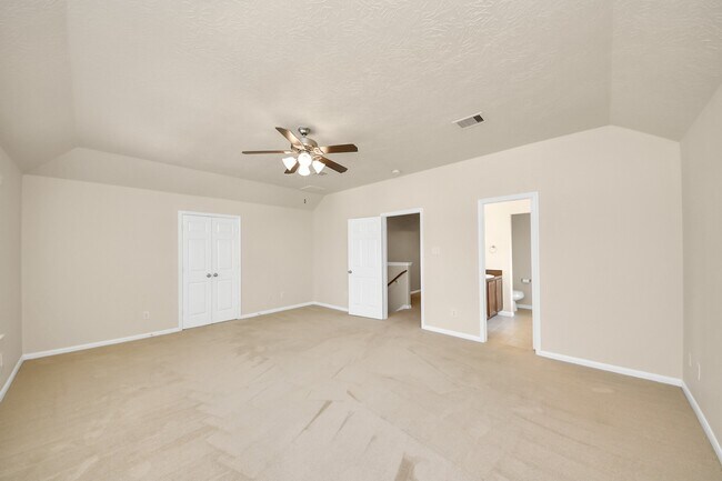 Building Photo - 11034 Kelly Hill Ct