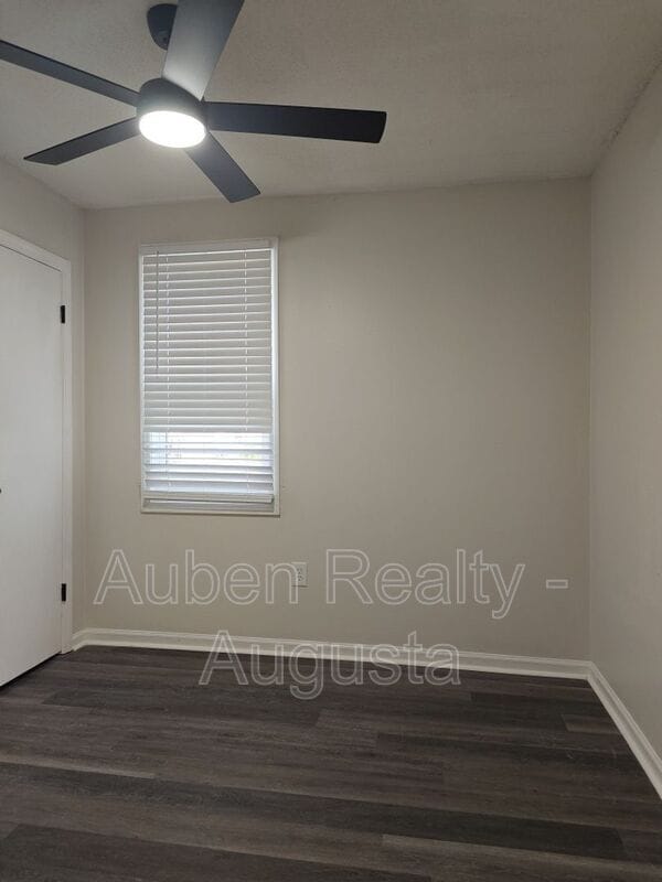 Building Photo - 3515 Biltmore Pl