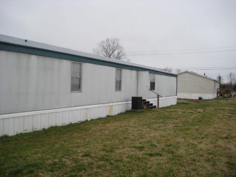 Building Photo - 1844 Carter Grove Rd