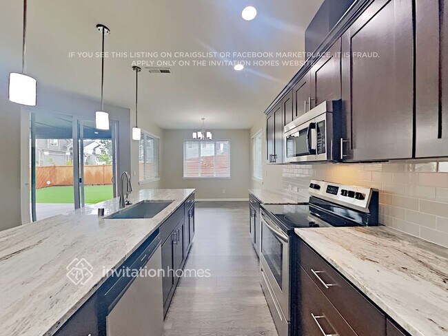 Building Photo - 20302 19th Ave E