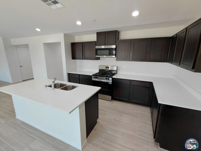 Building Photo - 485 Palomino Ct