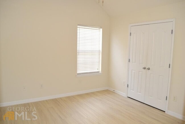 Building Photo - 43 Churchill Park Dr