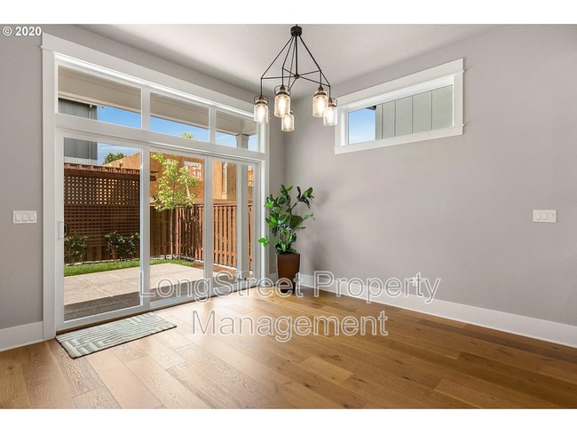 Building Photo - 4447 NW Woodgate Ave