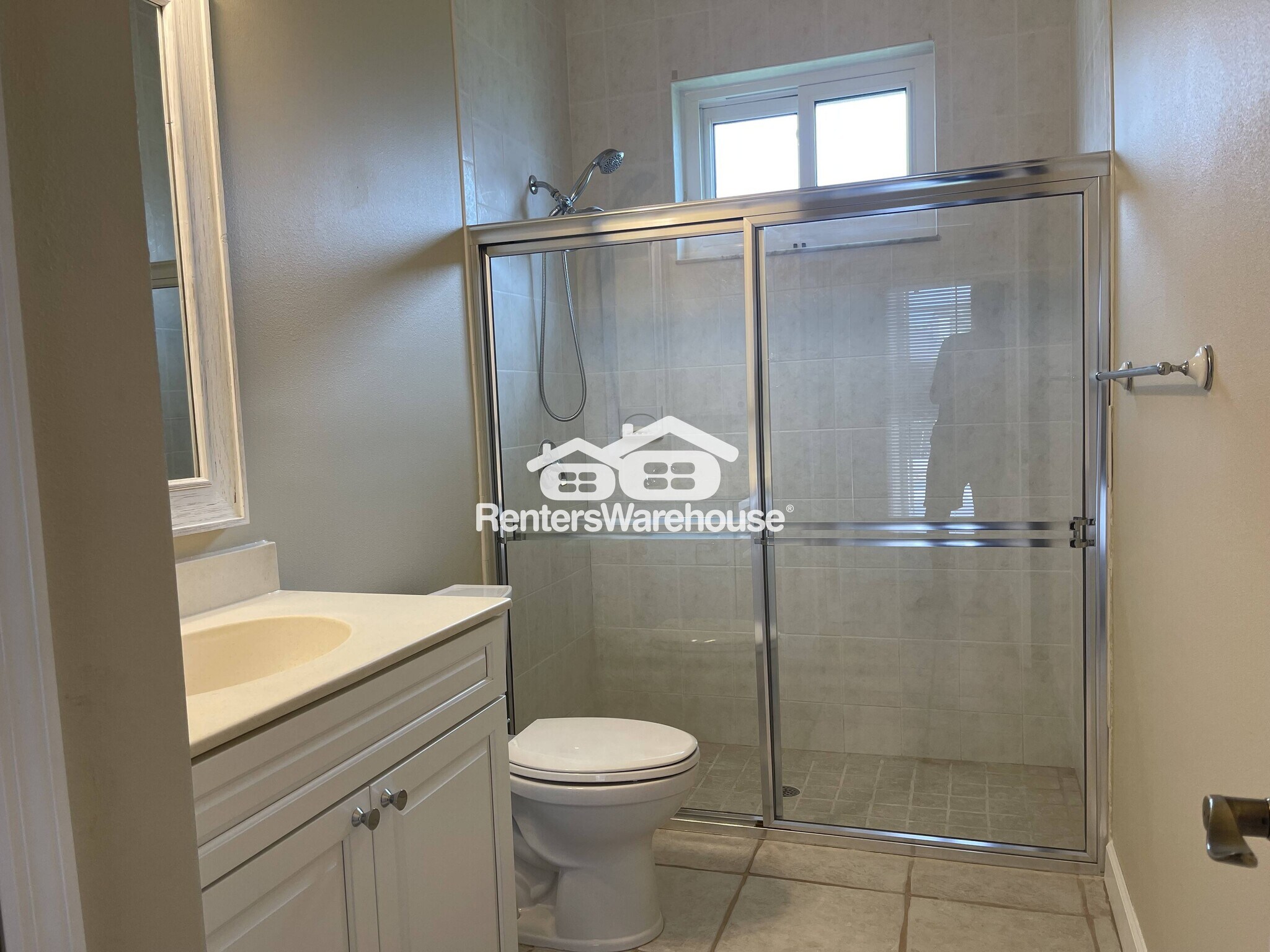 Building Photo - 8946 Province St