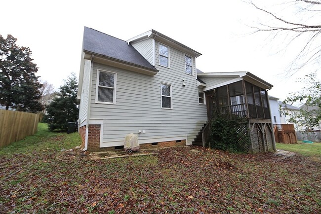 Building Photo - Immaculate 3 Bed+Bonus North Raleigh Home ...