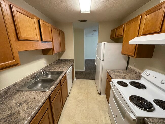 Building Photo - 5315 Cartier Dr