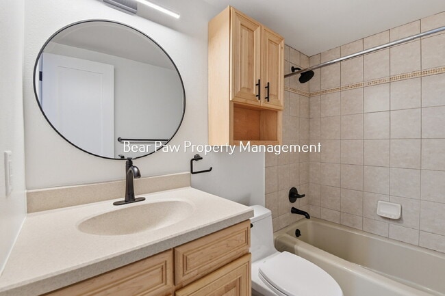Building Photo - "Charming North  Evergreen Townhouse" "