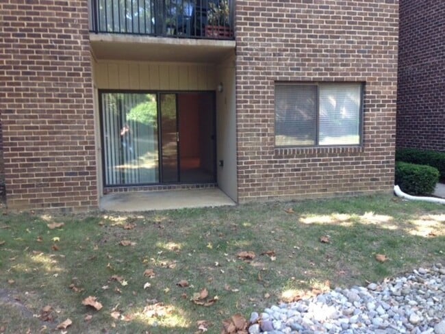 Building Photo - 1st Floor Condo in Annapolis! 1 Bed 1 Bath in North Green