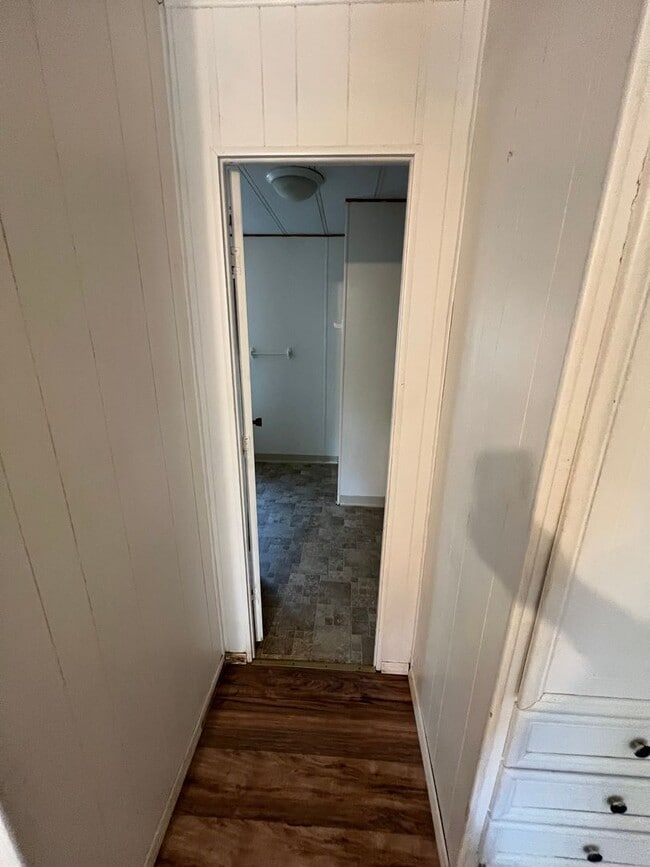 Building Photo - Magalia Home for rent, 1 car garage, 2 bed...