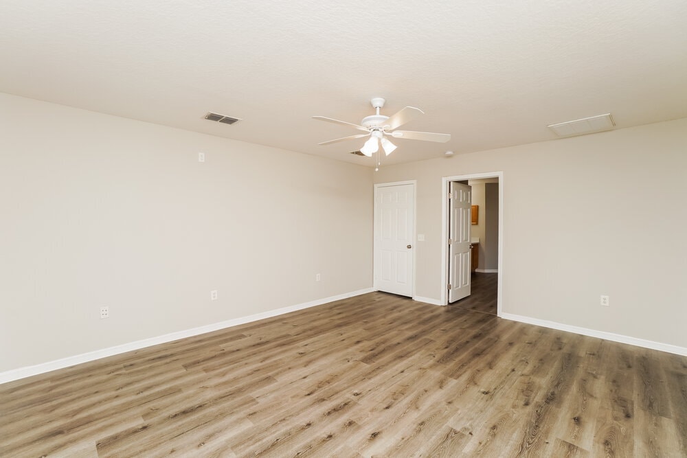 Building Photo - 11485 Viking St