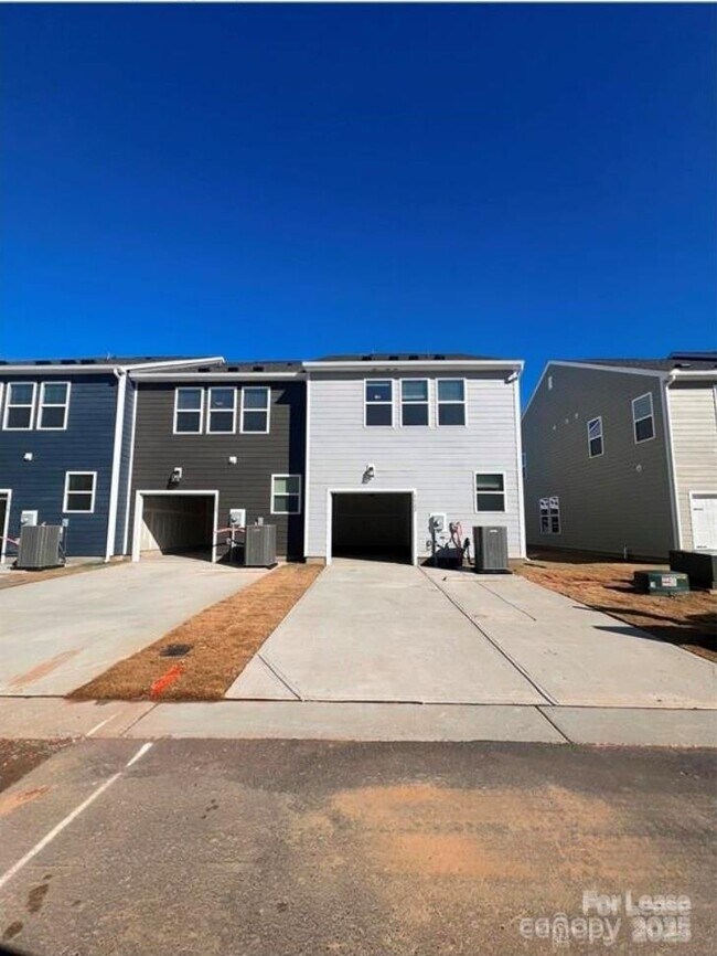 Building Photo - 1522 Cedar Tree Dr
