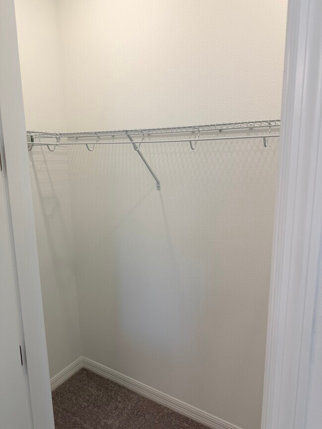 Building Photo - 15077 Shady Palms Ln