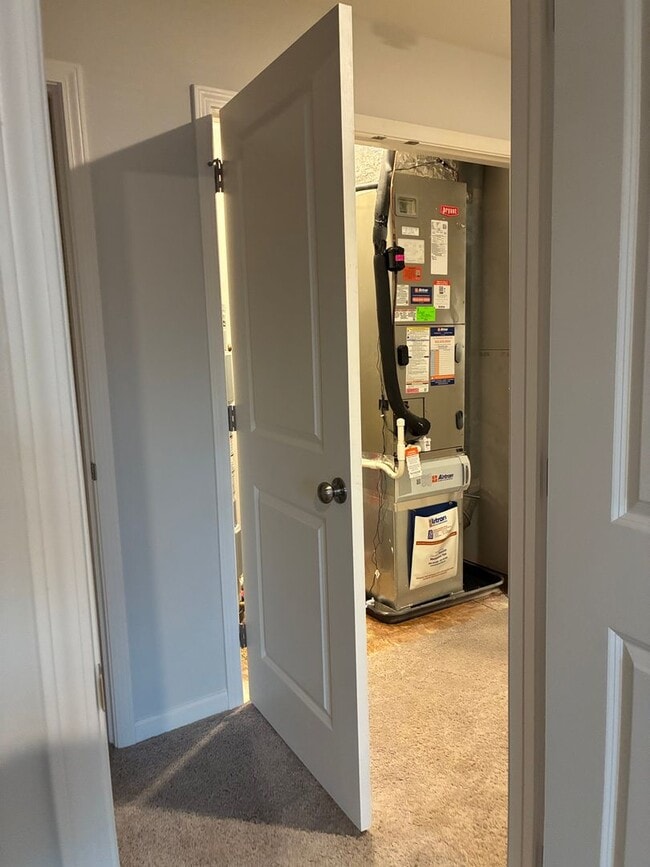 Building Photo - 105 S Osprey Ct