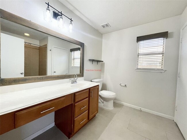 Building Photo - 18722 White Barnwood Ct