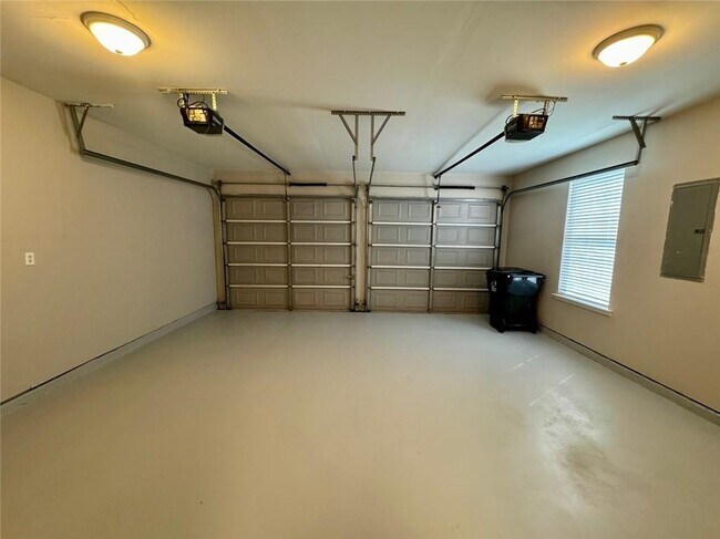 Building Photo - 2662 Pierce Brennen Ct NE