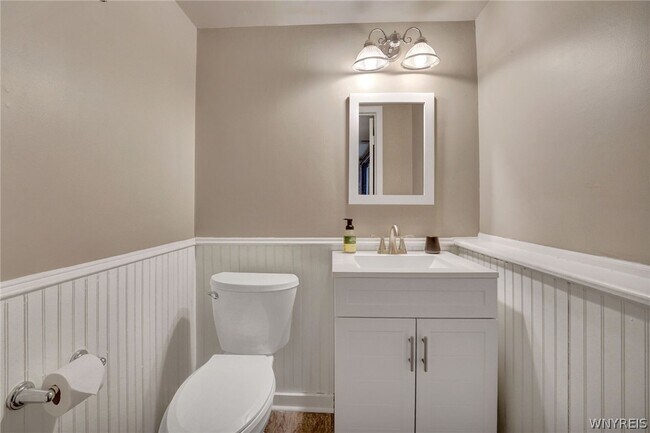 Building Photo - 36 Altair Dr