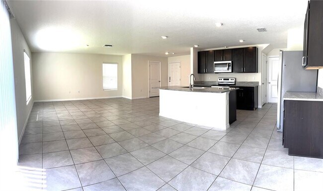 Building Photo - 12068 Downy Birch Dr