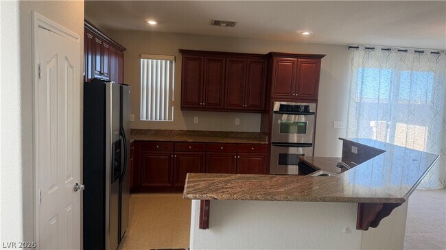 Building Photo - 10160 Hollis Mountain Ave