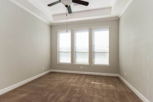 Building Photo - 24107 Newberry Bend Dr