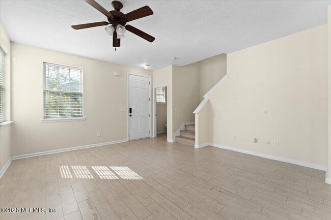 Building Photo - 167 Bay Bridge Dr