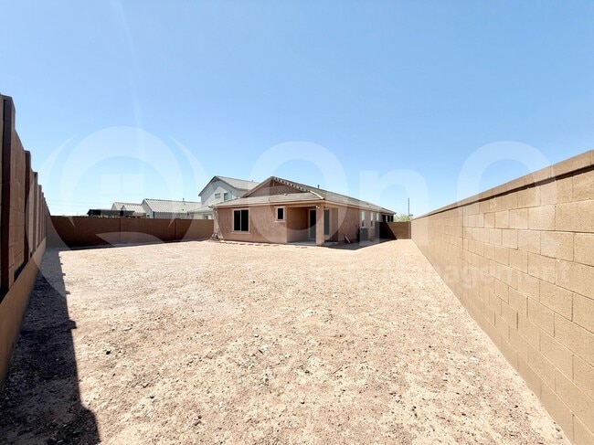 Building Photo - 6907 W Pedro Ln
