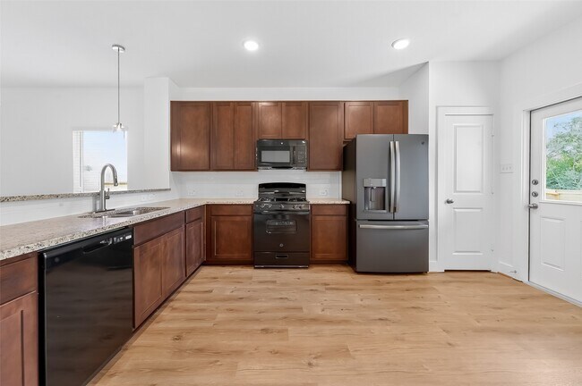 Building Photo - 4506 Blue Mountain Laurel St