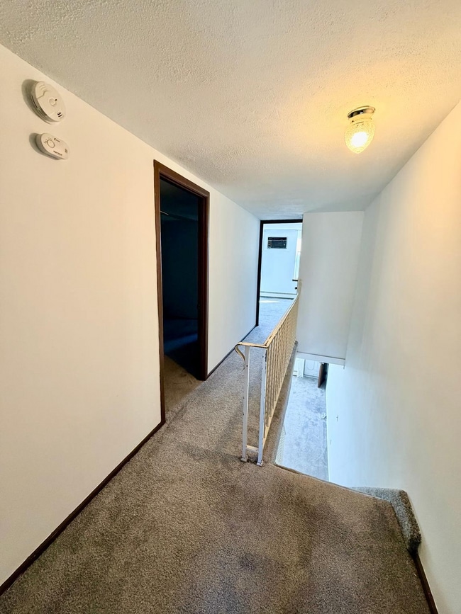 Building Photo - 3116 Salmon St