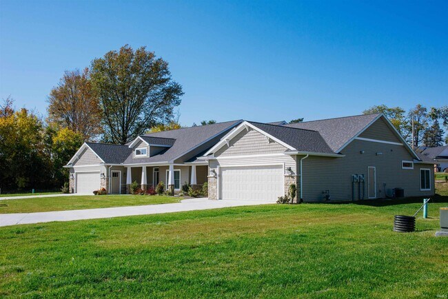 Building Photo - 3211 W Bartlett Dr