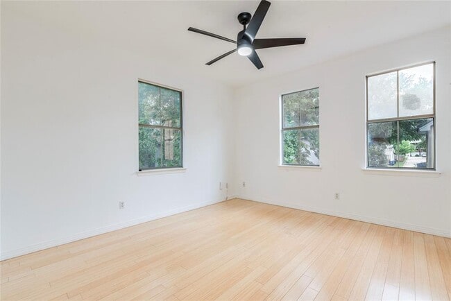 Building Photo - 1606 Morgan Ln