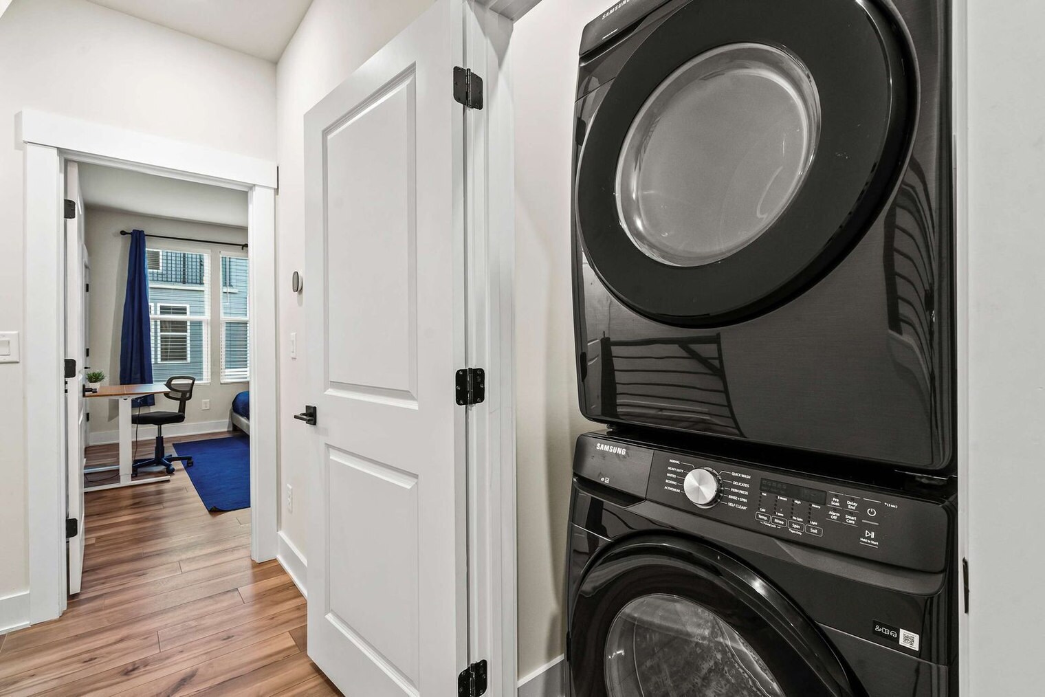 Building Photo - 3019 Jolene Ct