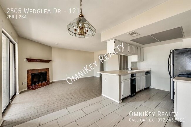 Building Photo - 2505 Wedglea Dr