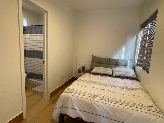 Building Photo - 2533 Judson St