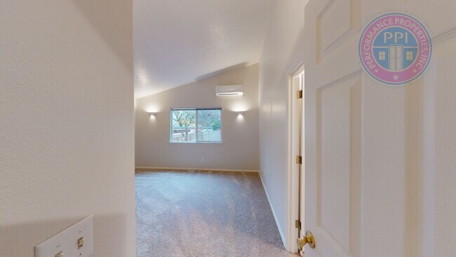 Building Photo - Sought After Single Level Family Home in S...