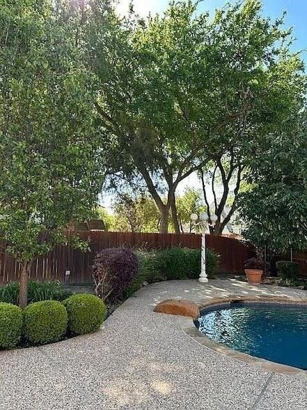 Building Photo - 801 Timber Lake Cir