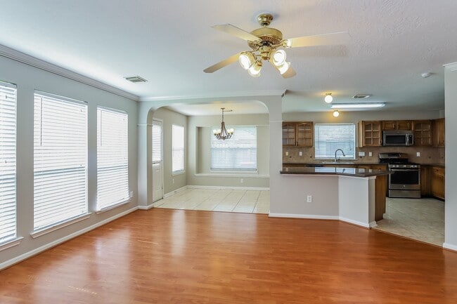 Building Photo - 4223 Pathway Ct