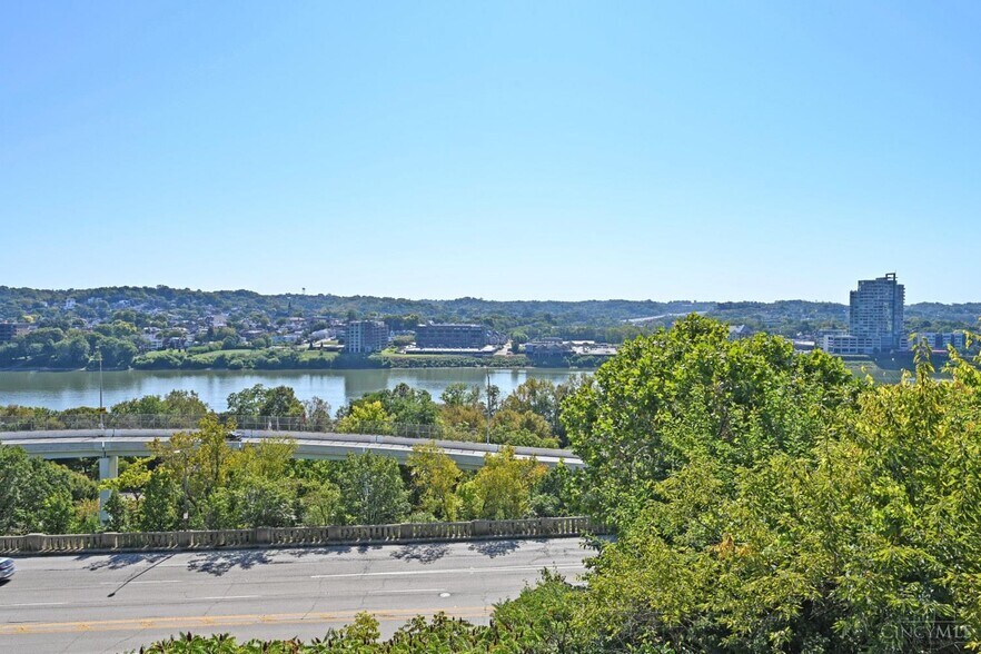 View from Primary Bedroom Balcony - 1005 Hill St