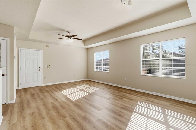 Building Photo - 1025 Villagio Cir