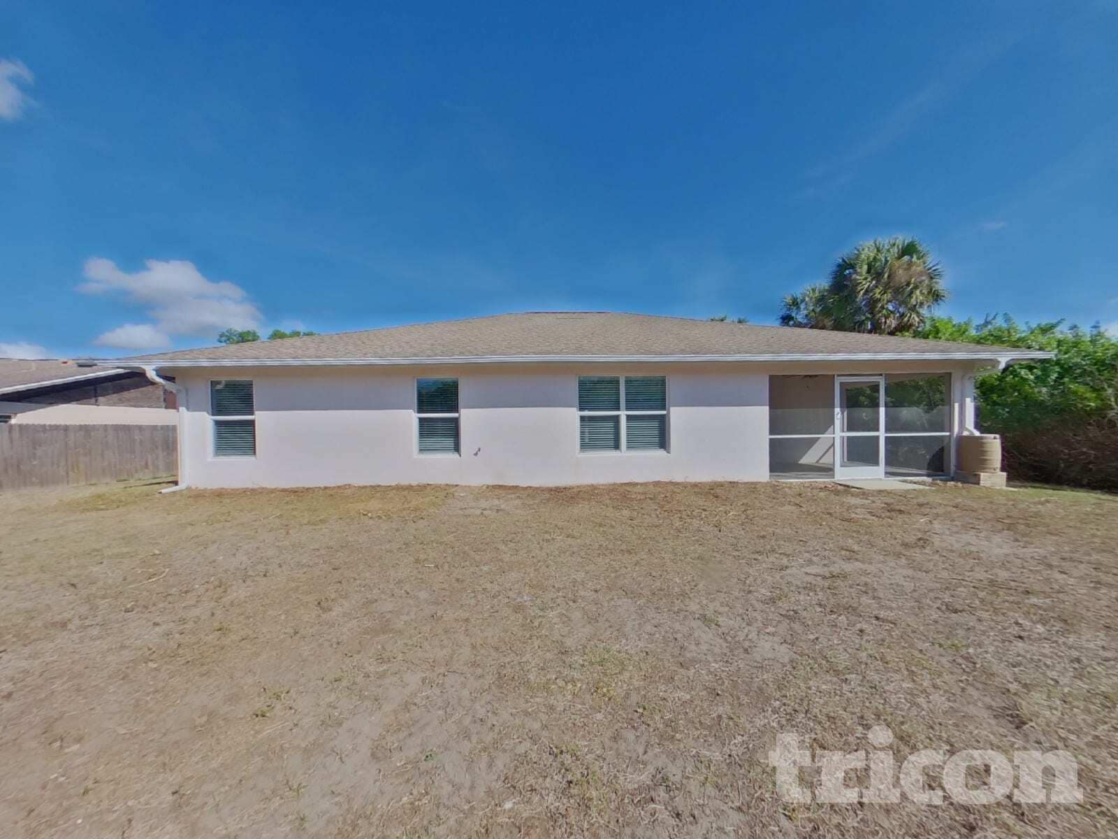 Building Photo - 23183 Burlingame Ave