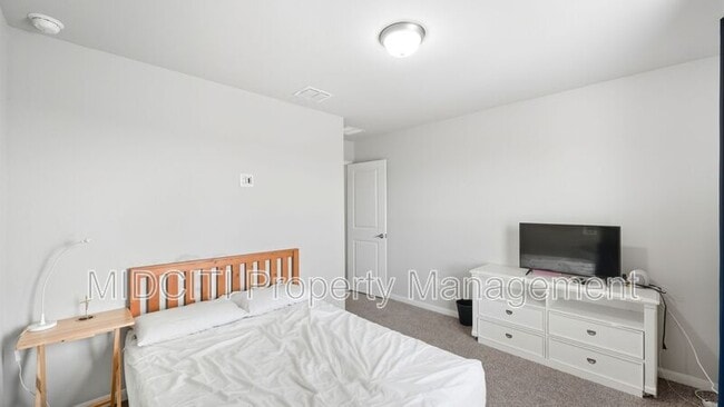 Building Photo - 6370 Tarrant Hl