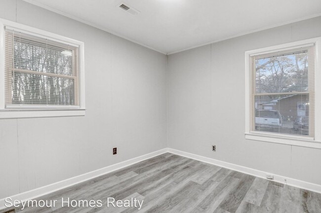 Building Photo - 3 br, 1 bath House - 178 Best Avenue