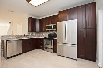 Building Photo - 3709 San Simeon Cir