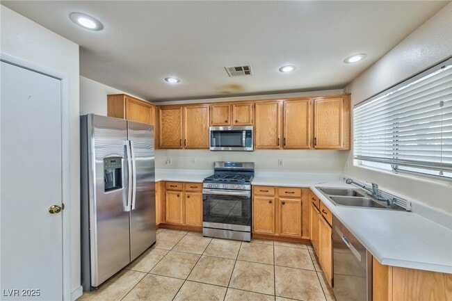 Building Photo - 358 Silverado Pines Ave