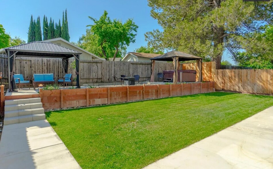 Building Photo - 5614 Tarwood Way