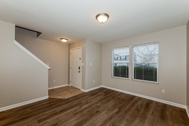 Building Photo - 8042 Grove Berry Way